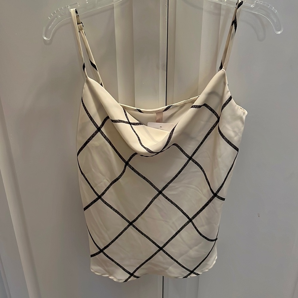 NWT Gilli Cowl Neck Spaghetti Strap Top Size Small Boutique
